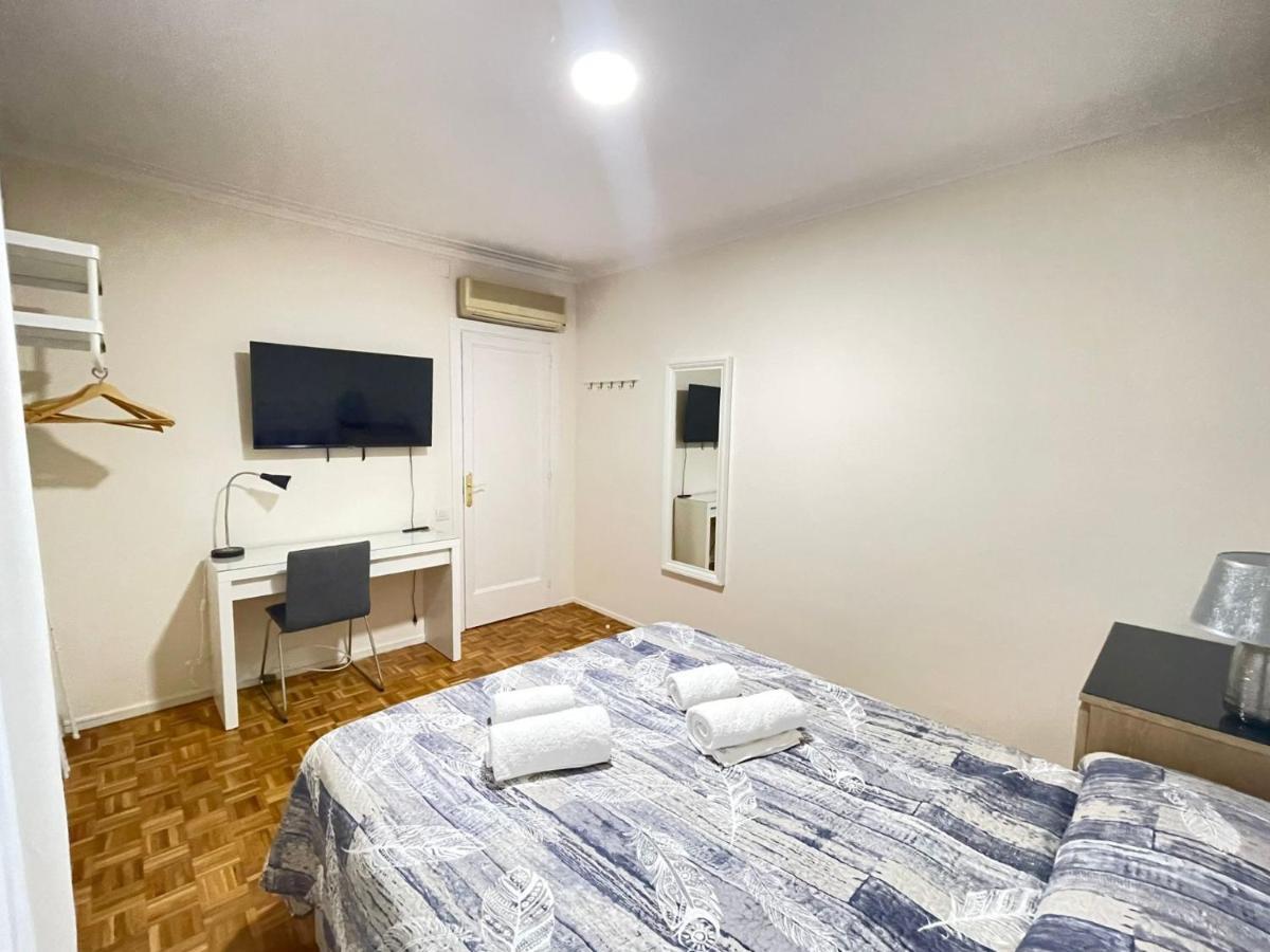 Villarroel Habitaciones Barcelona Zewnętrze zdjęcie